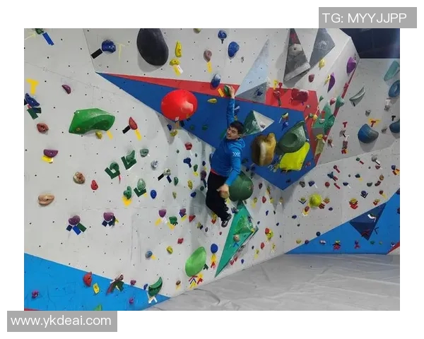 攀岩战术解析：探秘北京攀岩队高效运营体系与训练方法