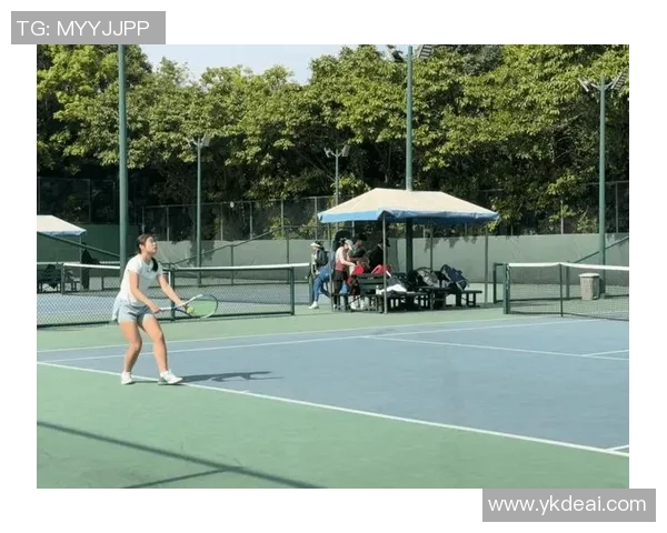 深圳网球队中路突破战术解析与应用探讨 深圳网球队中路突破战术解析与应用探讨