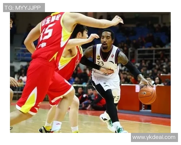 热爱篮球的足球巨星们如何在赛场外展现对NBA的热情与支持 热爱篮球的足球巨星们如何在赛场外展现对NBA的热情与支持