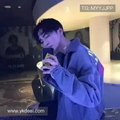 邓忆舟